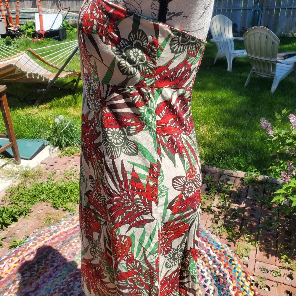 Gap Stretch A- Line Strapless Floral Dress Size 6 EUC - Picture 4 of 6